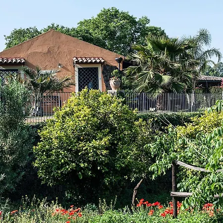 Casale Acqua E Fuoco * Santa Tecla